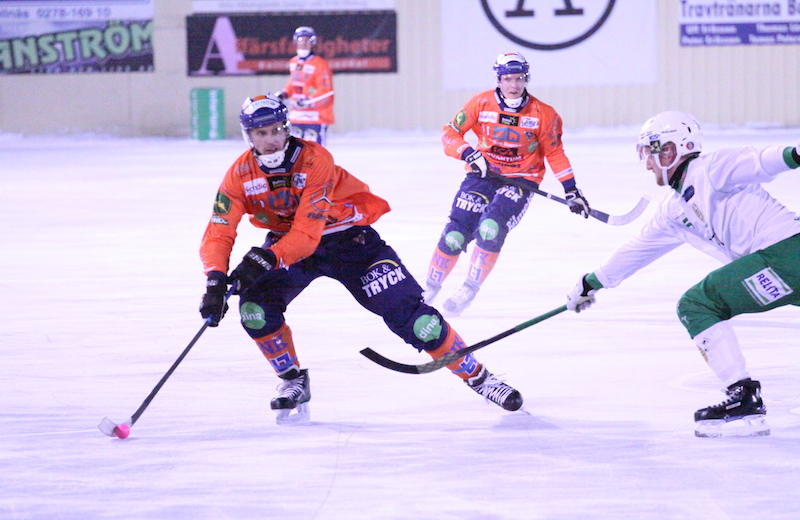 #19 Nilsson Foto: Bollnäs Bandy